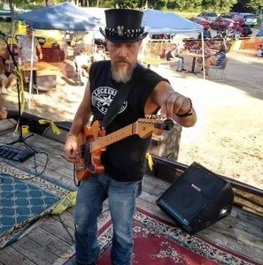 Meet your Posher, Tommy